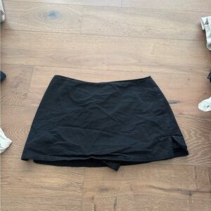 Princess Polly Black Skort